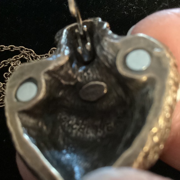 Kirks Folly trinket with necklace - Picture 5 of 6